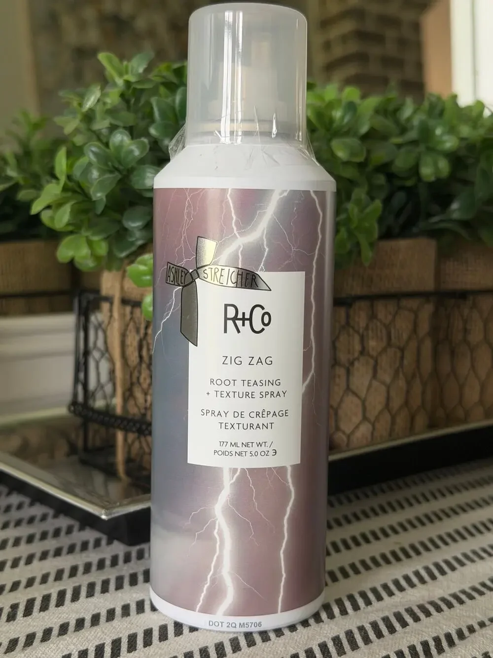 R+Co Zig Zag Root Teasing Texture Spray 5oz Volumizing Hair Spray NEW